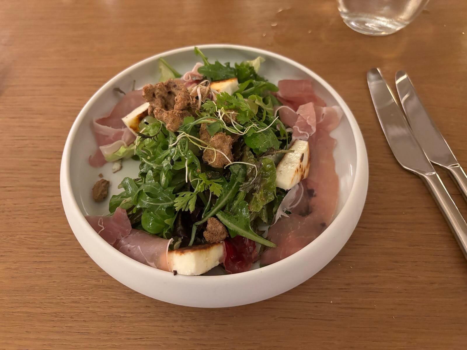 Day 10 - Stormy departure